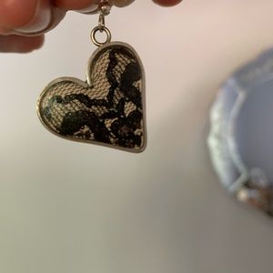 🔥 BUNDLE FOR DISCOUNT! Lace-Heart Earrings